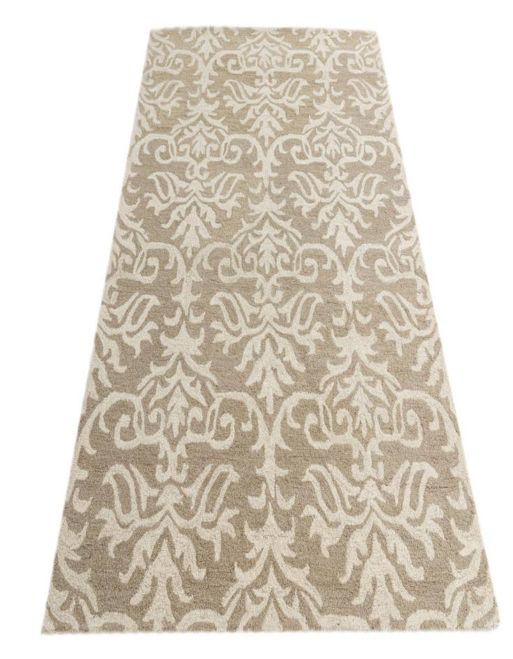 Detail image of 5' x 7' Agra Rug