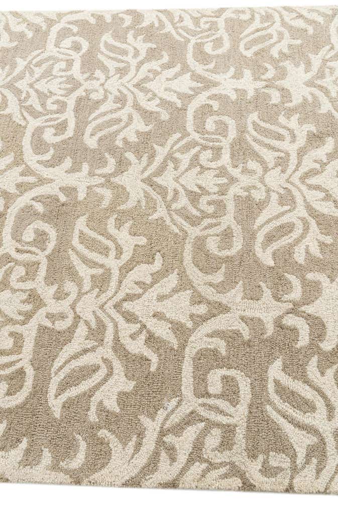 5' x 7' Agra Rug