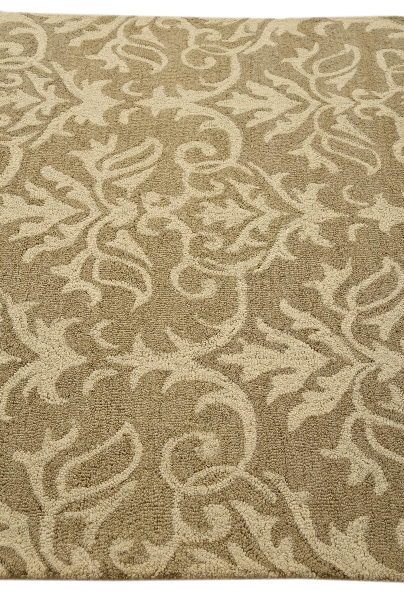 5' 1 x 7' Agra Rug