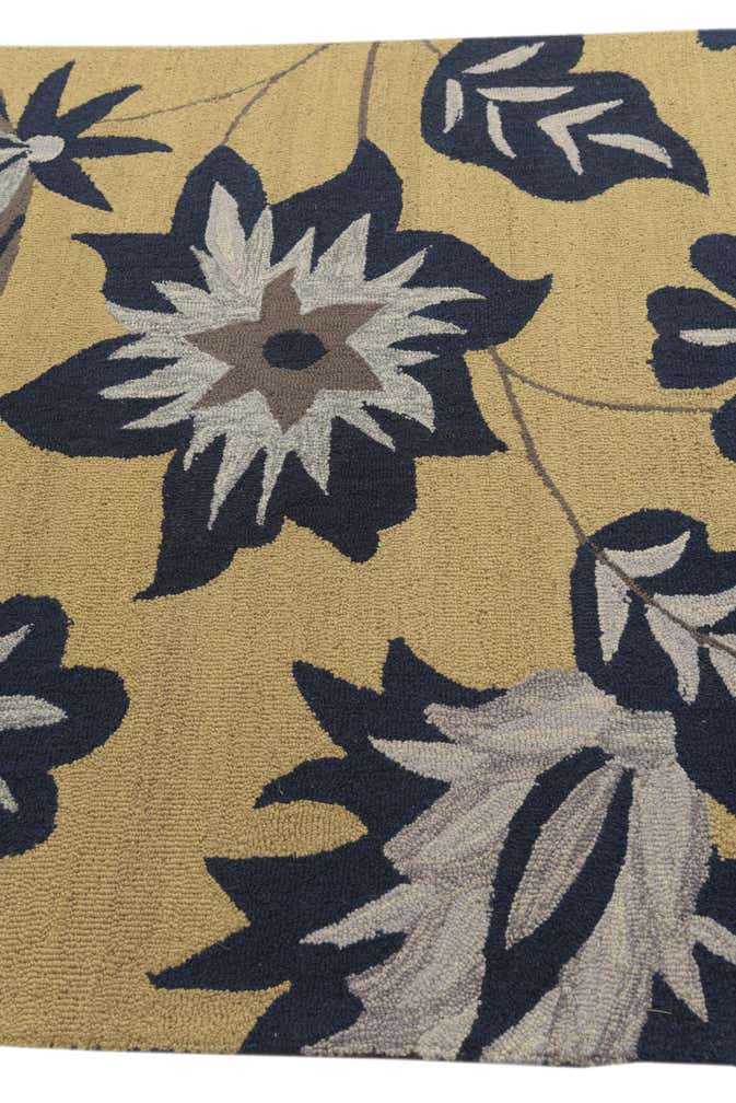 5' 1 x 8' Agra Rug
