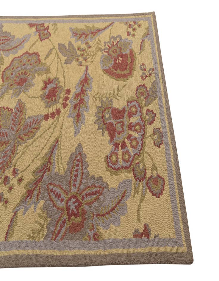 Detail image of 5' x 7' Agra Rug