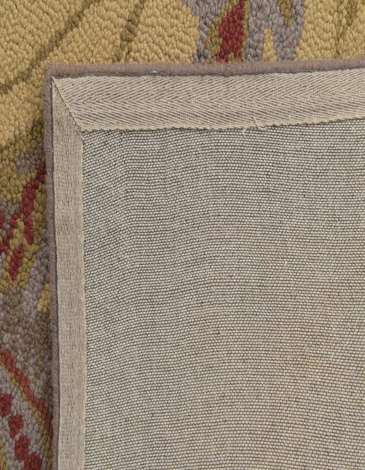 Detail image of 5' x 7' Agra Rug