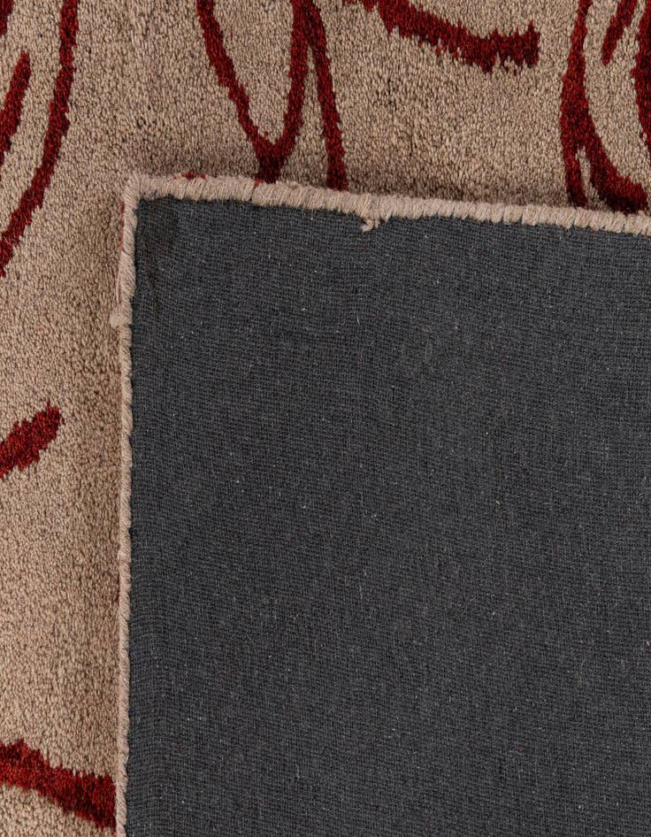 Detail image of 7' 11 x 10' 11 Agra Wool Rug