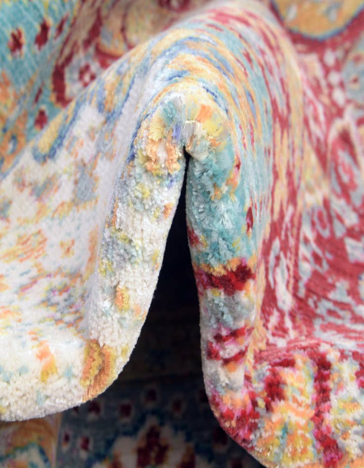 Detail image of 5' x 8' Alexis Rug