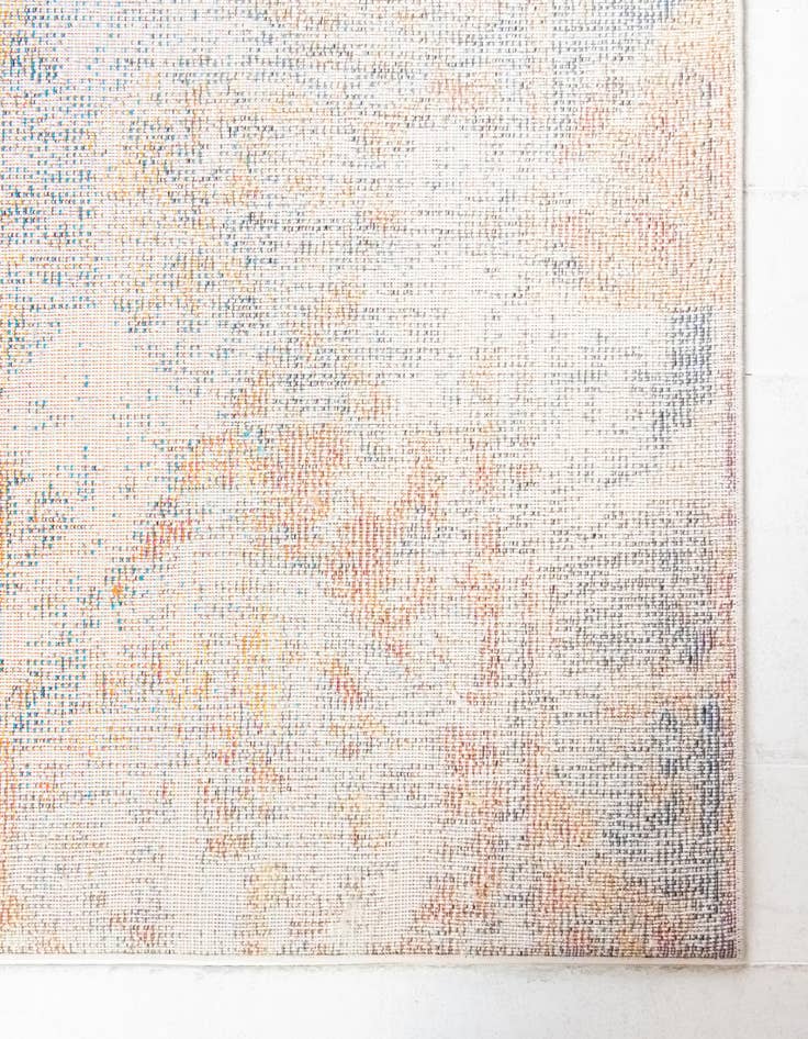 Detail image of 10' 6 x 16' 5 Washable Alta Rug
