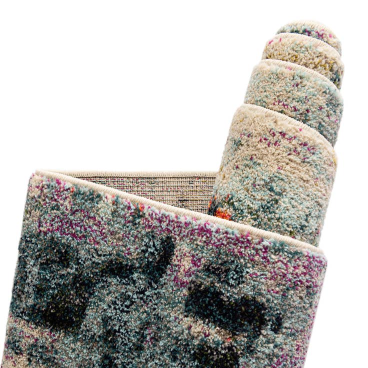 Detail image of 8' x 10' Washable Amalfi Rug