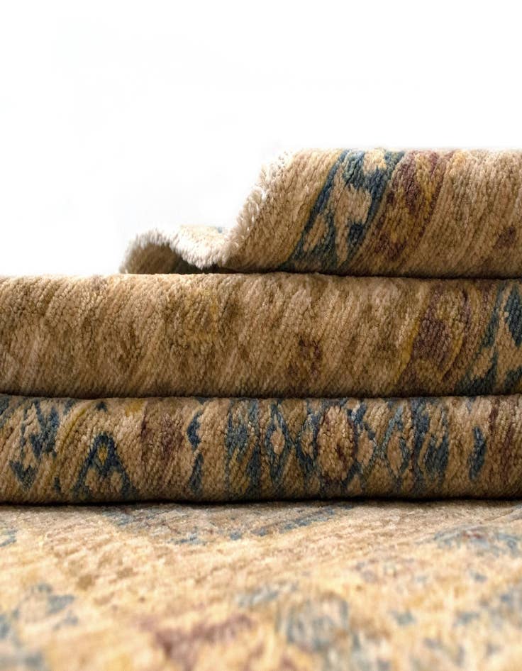 Detail image of 4' 11 x 6' 9 Amina Wool Rug