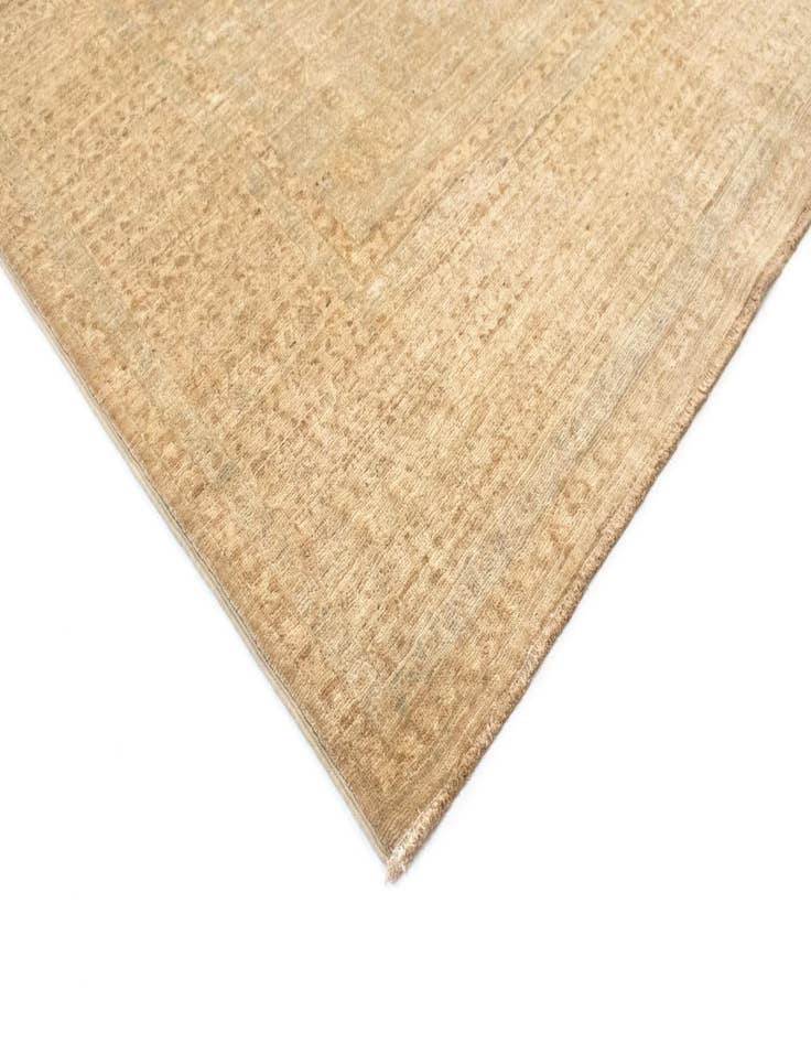 Detail image of 4' 10 x 6' 11 Amina Wool Rug