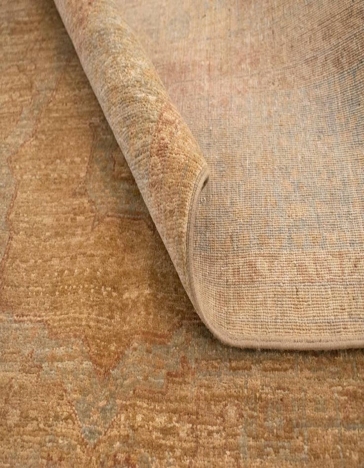 Detail image of 4' 9 x 6' 6 Amina Wool Rug
