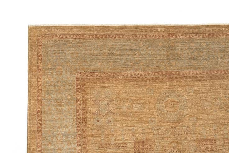 Detail image of 4' 9 x 6' 6 Amina Wool Rug