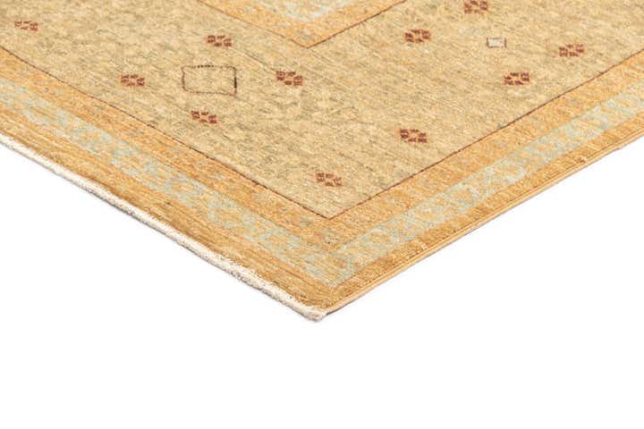 6' 11 x 9' 5 Amina Wool Rug