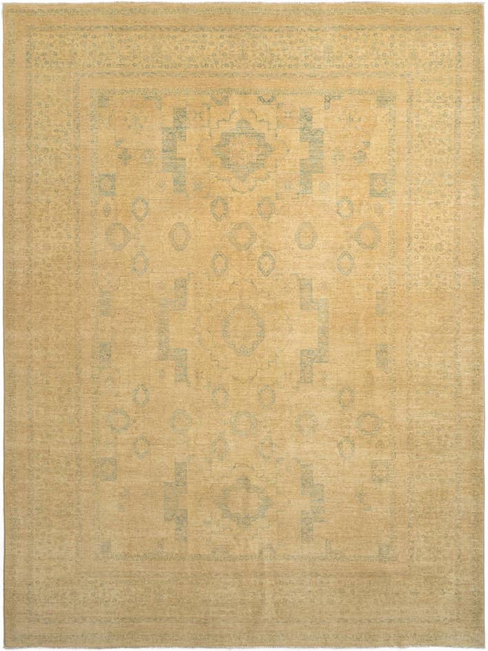 Detail image of 8' 10 x 11' 11 Amina Wool Rug