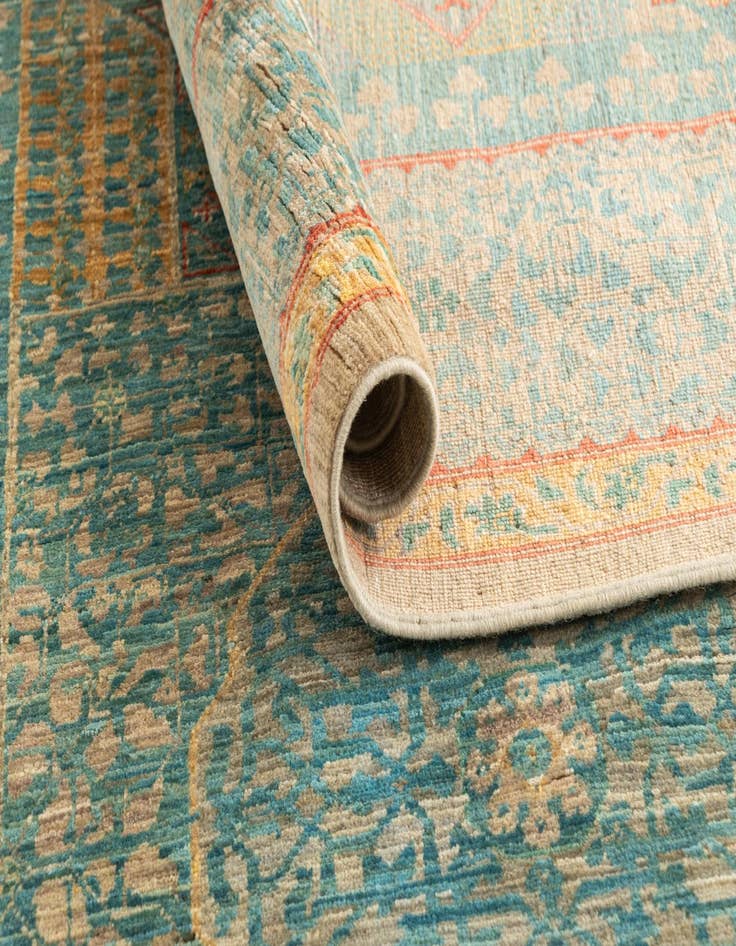 Detail image of 9' 9 x 18' 10 Hand Knotted Amina Rug
