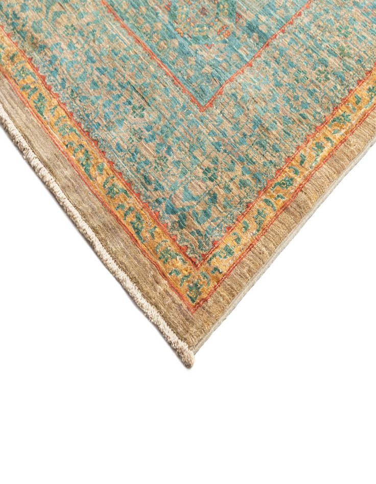 Detail image of 9' 9 x 18' 10 Hand Knotted Amina Rug