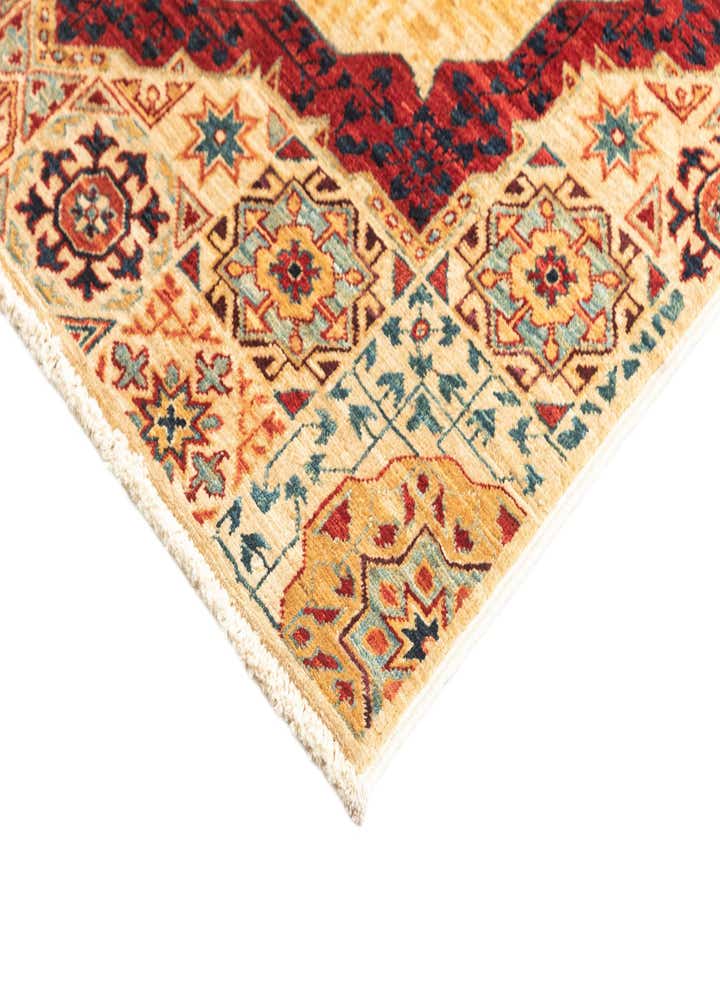 2' 9 x 15' 11 Hand Knotted Amina Rug