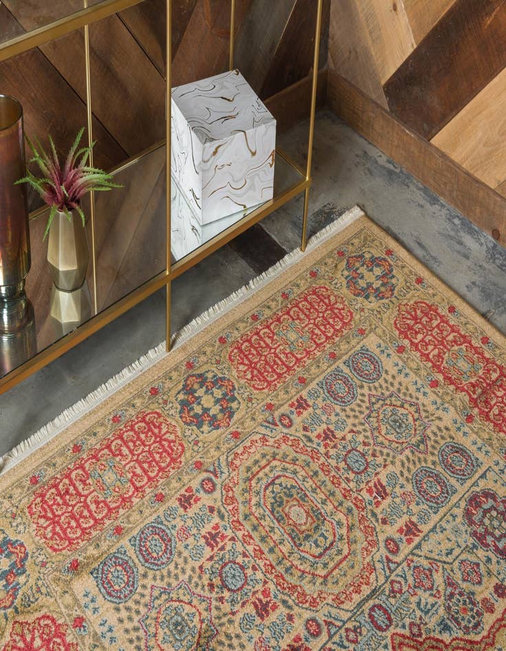 Detail image of 5' x 8' Amina Rug
