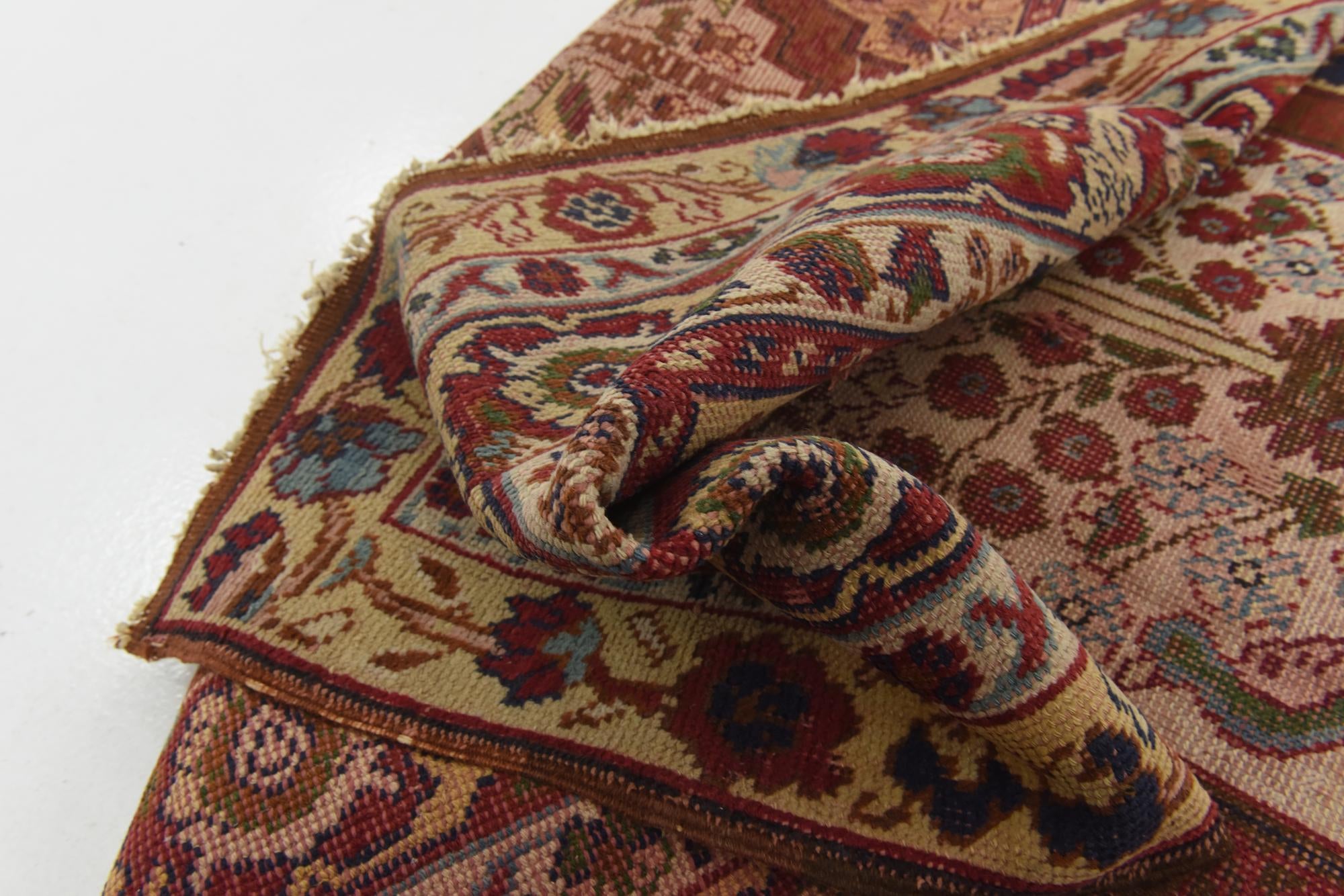 5' x 7' 10 Hand Knotted Anatolian Wool Rug