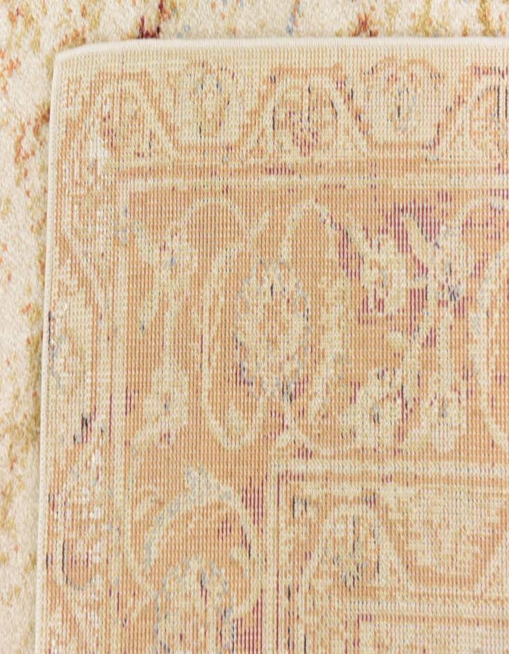 Detail image of 5' 2 x 7' 6 Aria Rug