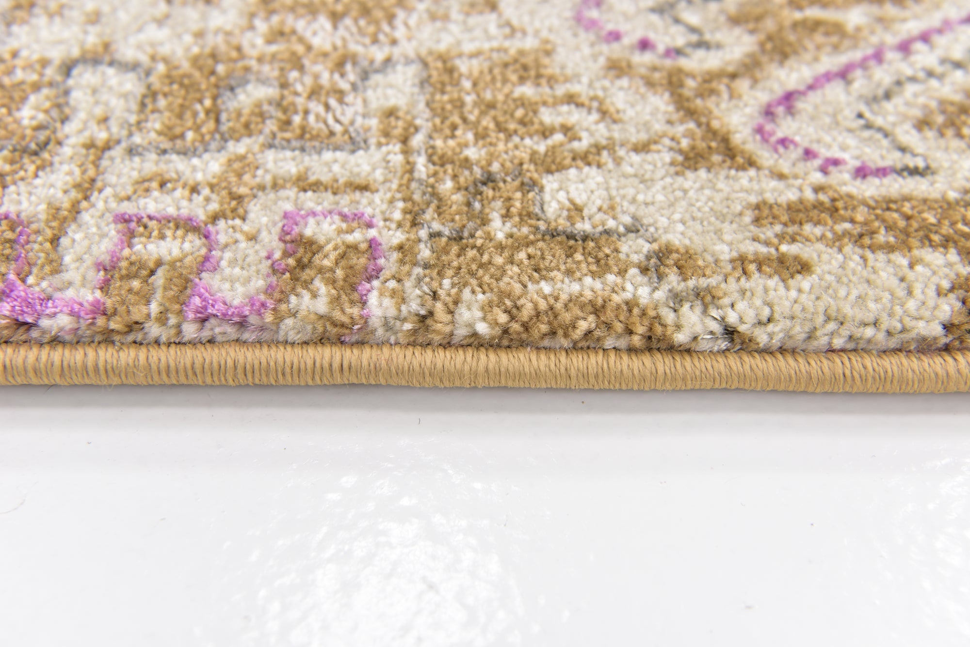 6' 7 x 9' 10 Aria Rug