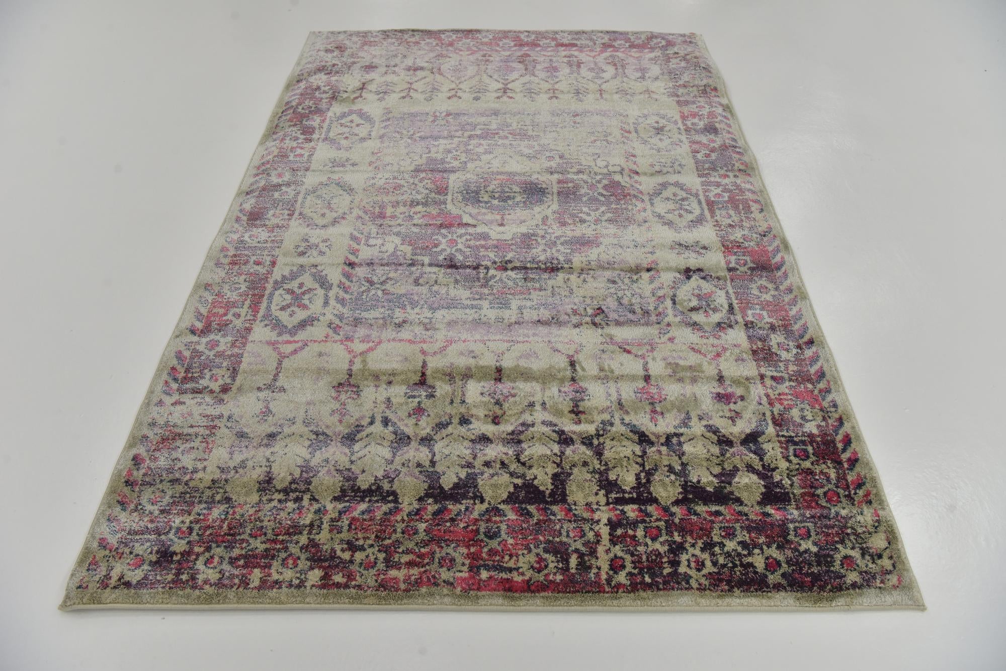 5' 2 x 7' 7 Aria Rug