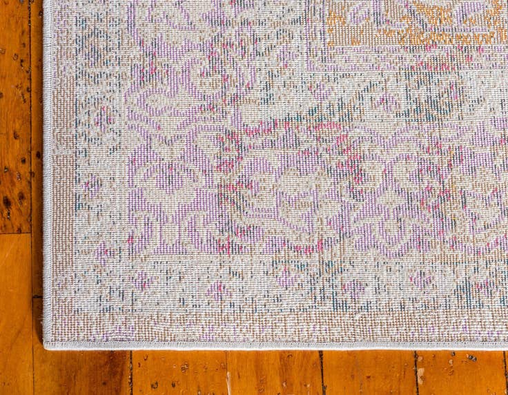Detail image of 6' x 9' Aria Rug