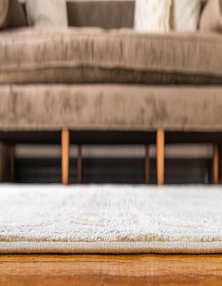 Detail image of 8' x 10' Aria Rug