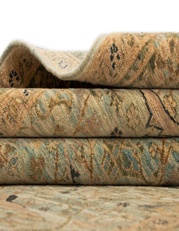 Detail image of 4' 1 x 5' 10 Ariana Ziegler Rug