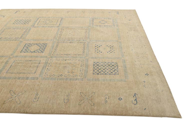 Detail image of 8' x 9' 3 Hand Knotted Ariana Ziegler Rug