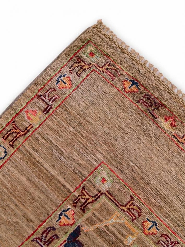 Detail image of 4' x 6' Hand Knotted Ariana Ziegler Rug