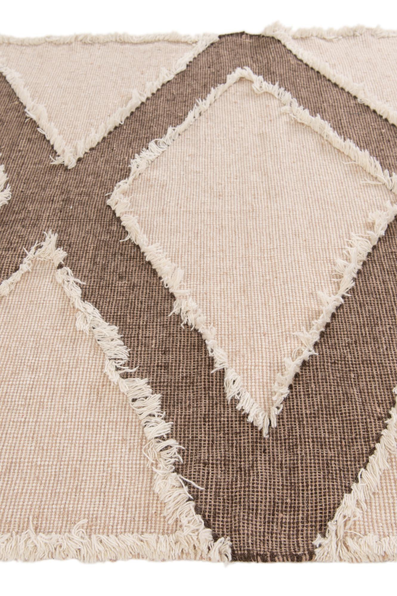 5' x 8' 2 Hand Woven Arizona Wool Rug