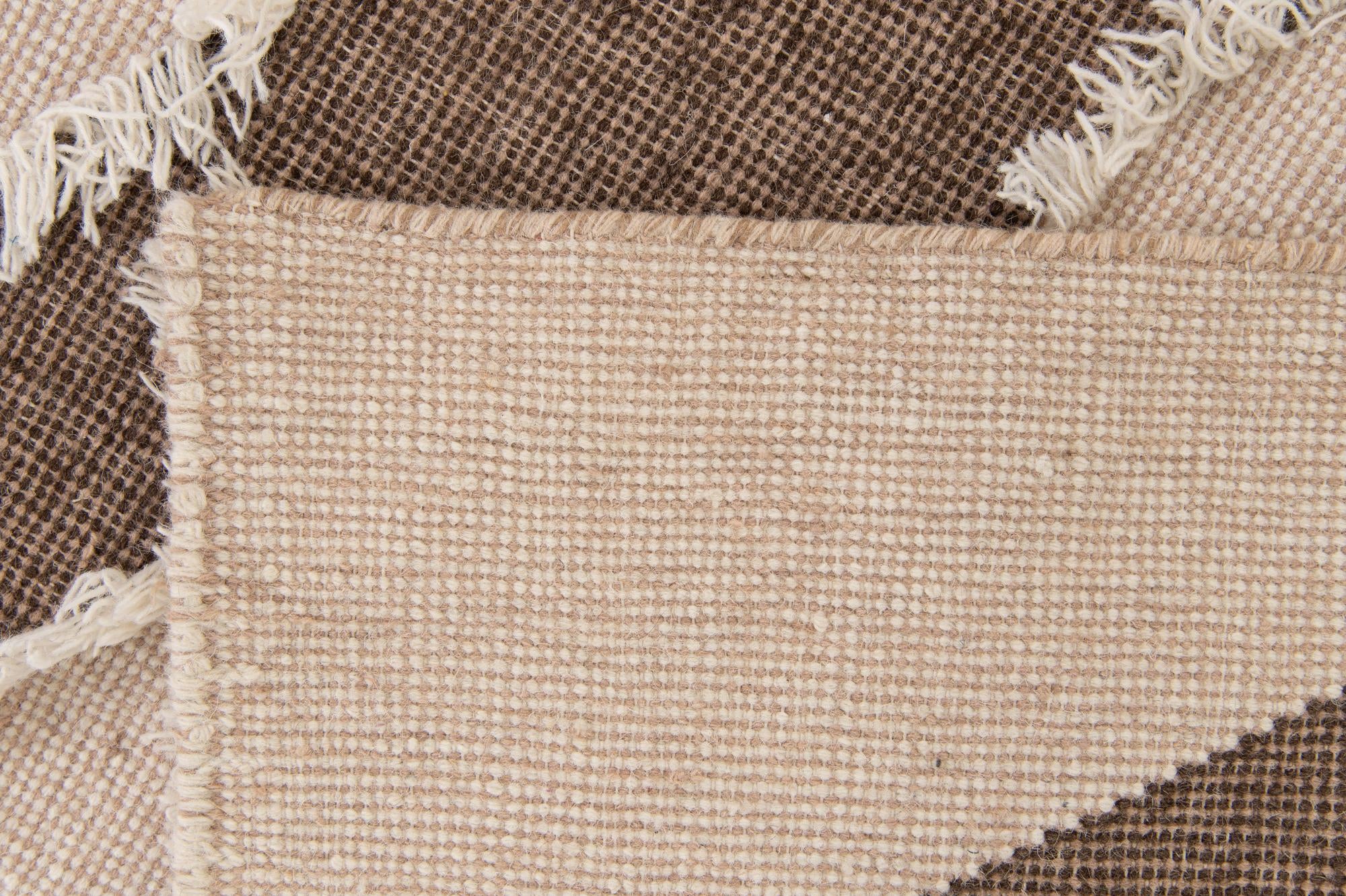 5' x 8' 2 Hand Woven Arizona Wool Rug
