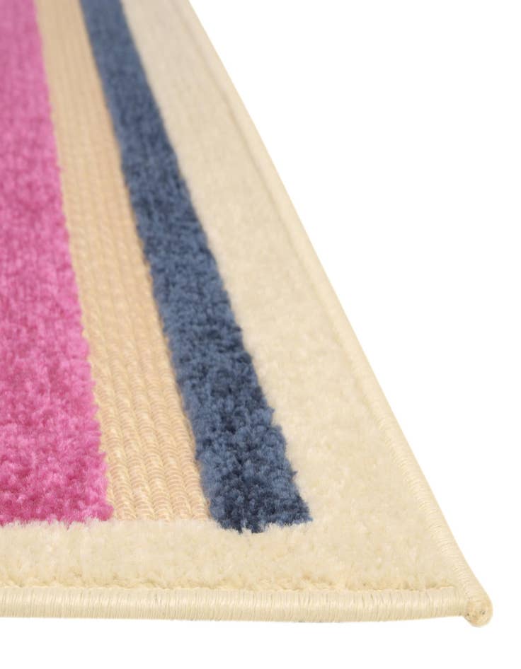 Detail image of 4' x 6' Easy-Clean Aruba Indoor / Outdoor Rug