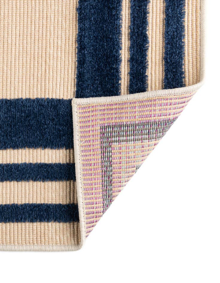 Detail image of 9' x 12' Easy-Clean Aruba Indoor / Outdoor Rug