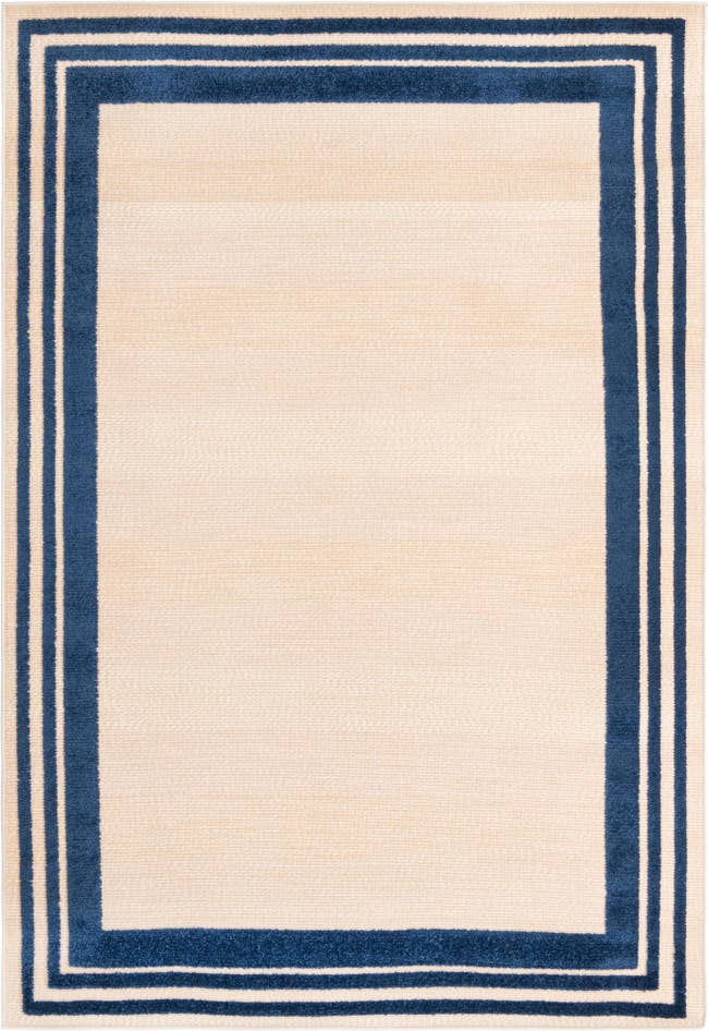 Detail image of 5' 3 x 8' Easy-Clean Aruba Indoor / Outdoor Rug