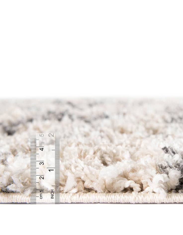 Detail image of 5' x 8' Athena Shag Rug