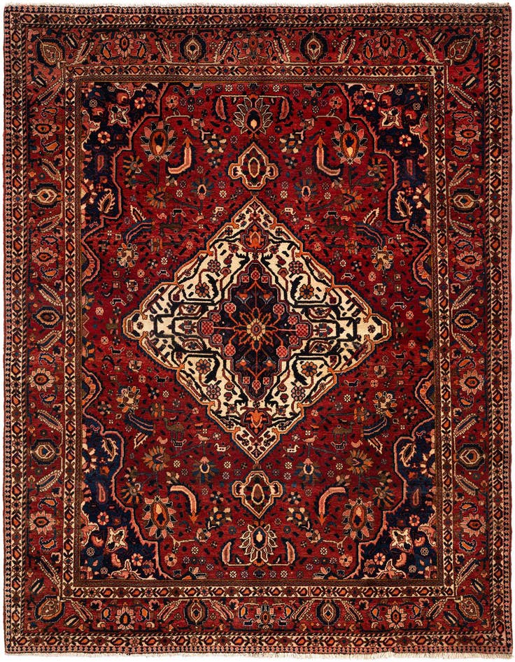 Detail image of 7' x 10' 1 Bachtiar Wool Rug