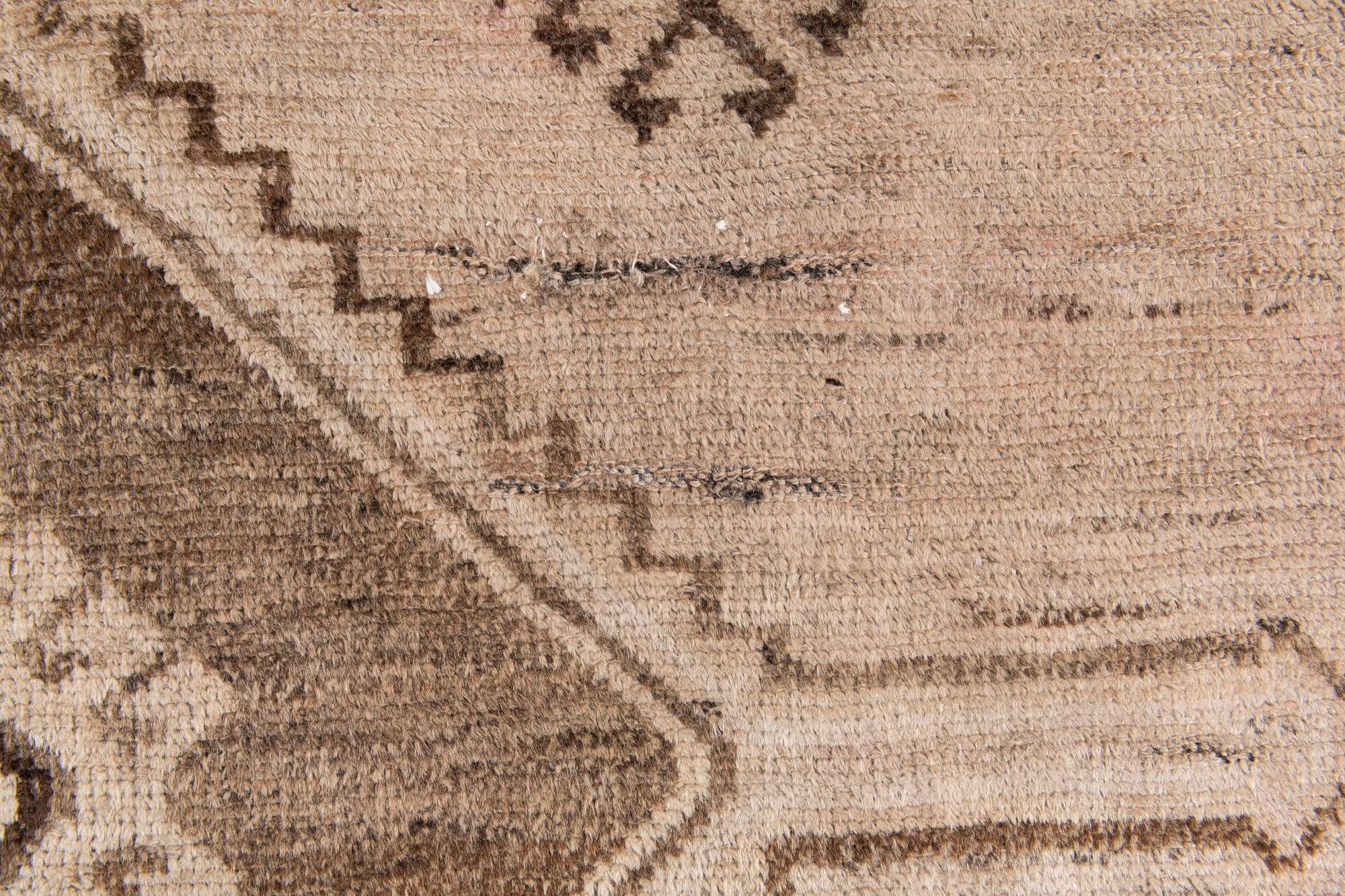 5' x 9' 8 Hand Knotted Balouch Wool Rug