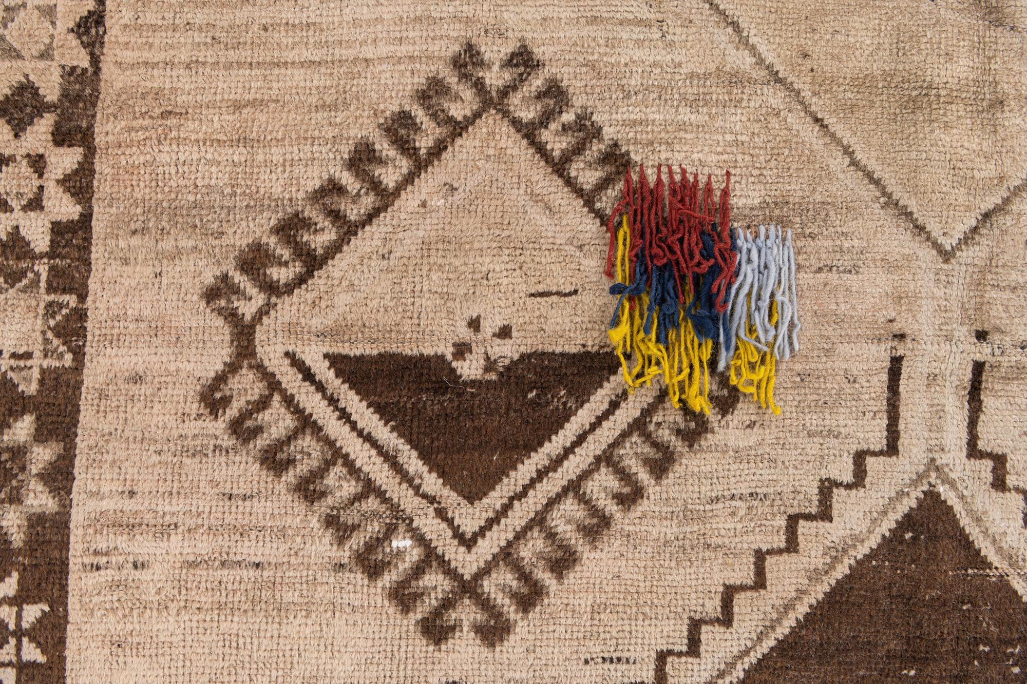 5' x 9' 8 Hand Knotted Balouch Wool Rug