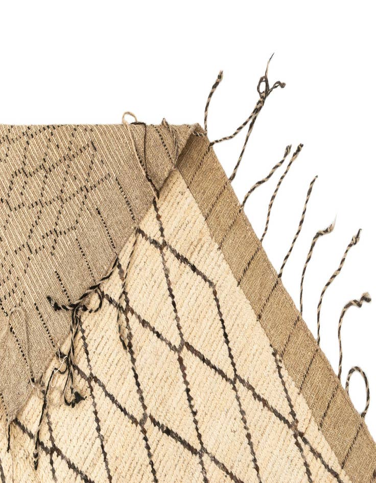 Detail image of 5' 9 x 8' 3 Beni Marok Rug