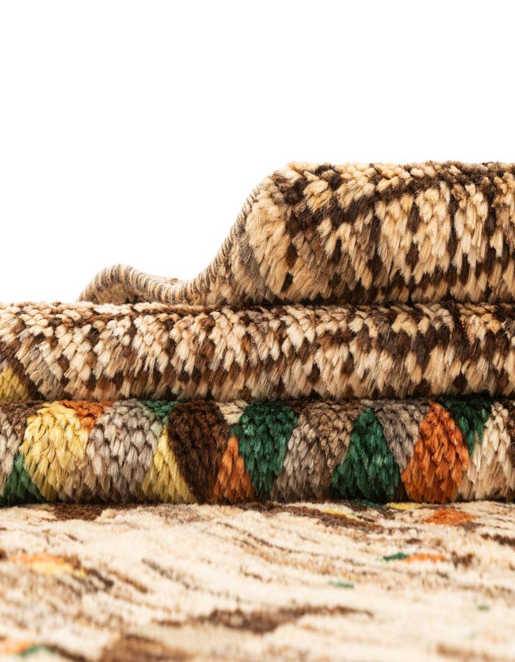 Detail image of 5' 5 x 7' 9 Beni Marok Rug