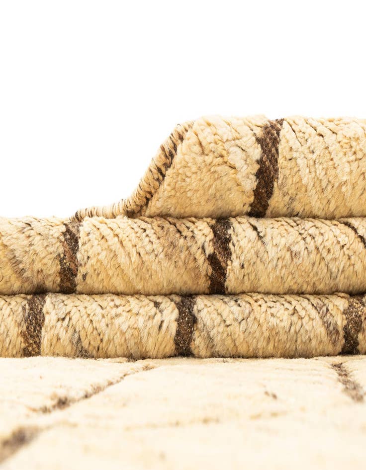 Detail image of 5' 10 x 7' 10 Beni Marok Rug