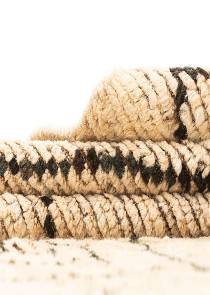 5' 7 x 7' 7 Beni Marok Rug