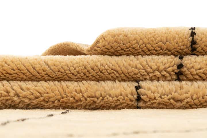 6' 3 x 8' 10 Berber Rug