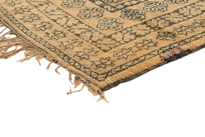 6' 11 x 12' 2 Berber Rug