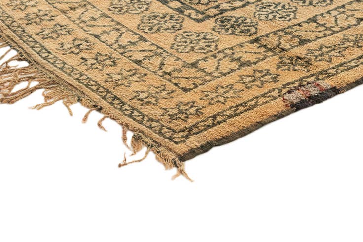 Detail image of 6' 11 x 12' 2 Berber Rug
