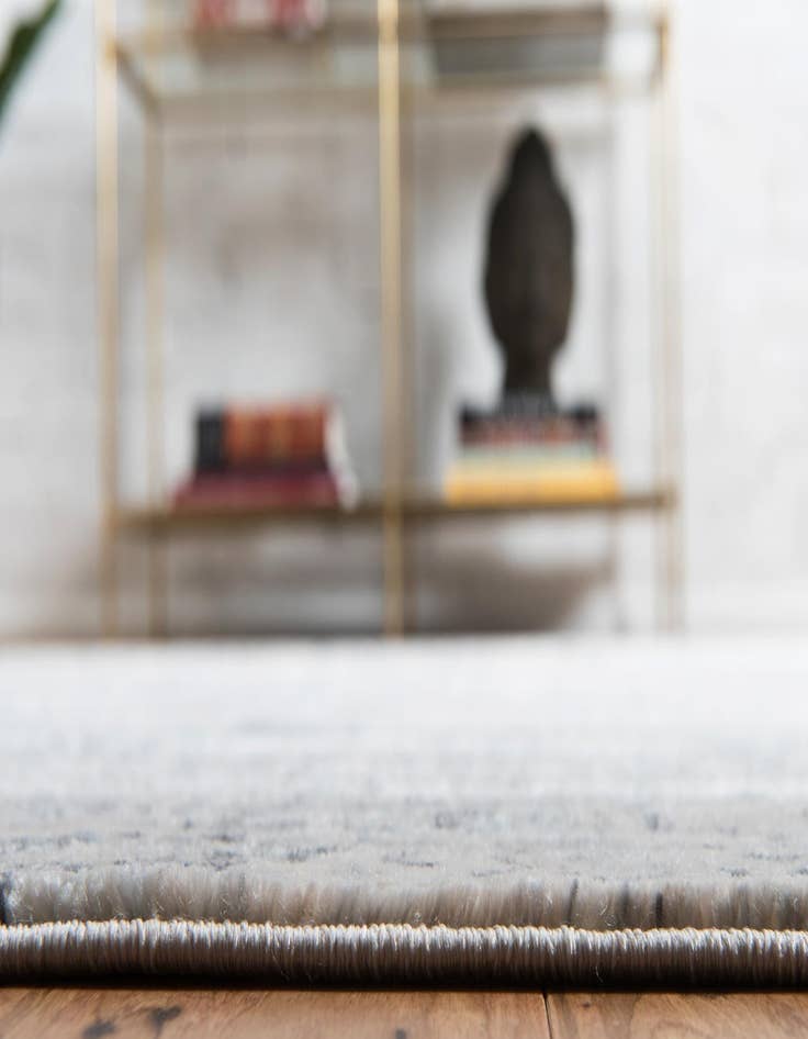 Detail image of 9' x 12' Berkshire Rug