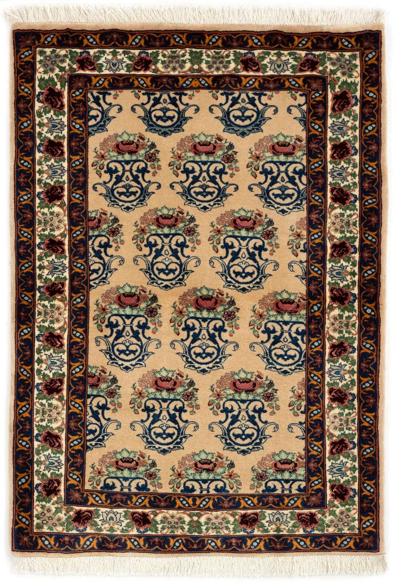 3' 3 x 4' 7 Hand Knotted Bidjar Persian Wool Rug