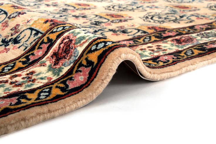 Detail image of 3' 5 x 4' 11 Hand Knotted Bidjar Persian Wool Rug