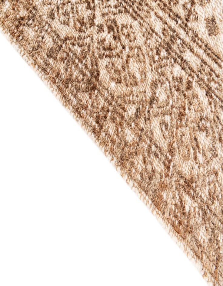 Detail image of 5' 1 x 8' 3  Hand Knotted Braided Jute Rug