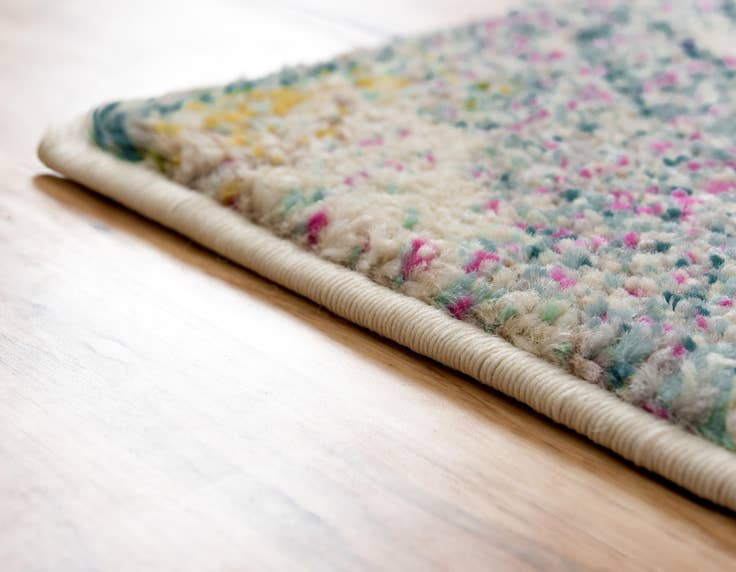 Detail image of 8' x 10' Washable Capri Rug